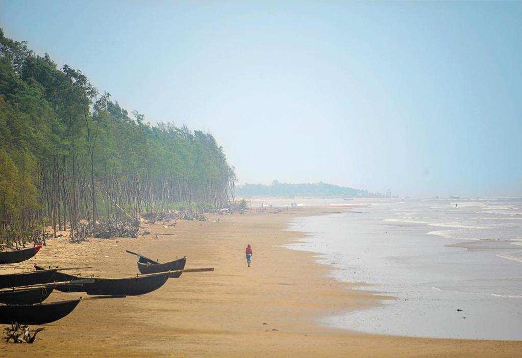 Sea Queen Uttara Resort Tajpur 外观 照片
